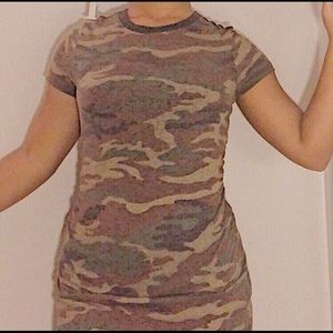 FOREVER 21 MINI DRESS